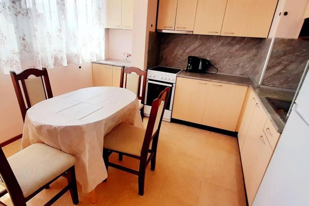 Soc Apartment Close To The Center Burgas by Eksteriør bilde